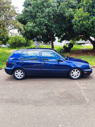 VOLKSWAGEN GOLF 1.8 MI GL 8V GASOLINA 4P MANUAL VOLKSWAGEN GOLF 1.8 MI GL 8V GASOLINA 4P MANUAL